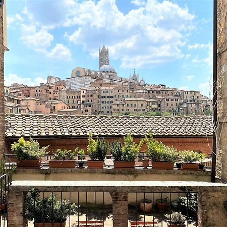 Camporegio 31- In Centro Con Vista Sul Duomo Сиена Екстериор снимка
