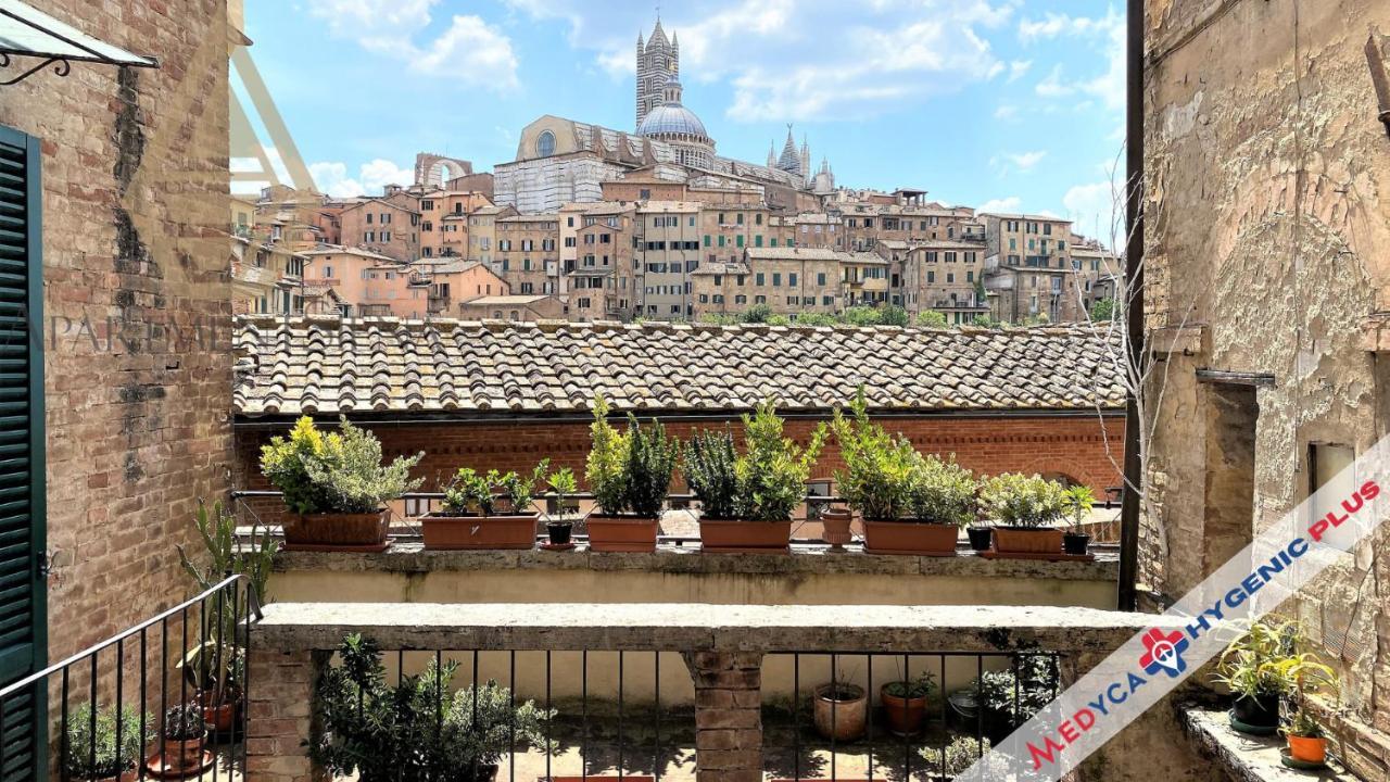 Camporegio 31- In Centro Con Vista Sul Duomo Сиена Екстериор снимка